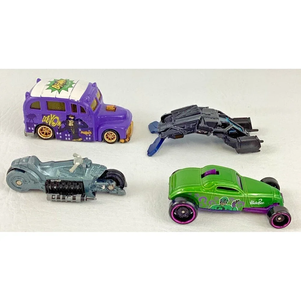 Hot Wheels DC Comics Die Cast Vehicle Lot The Bat Riddler Car Batcycle Bat Bus
